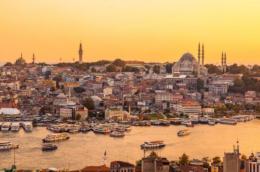 Golden Horn Romantic Places in Istanbul