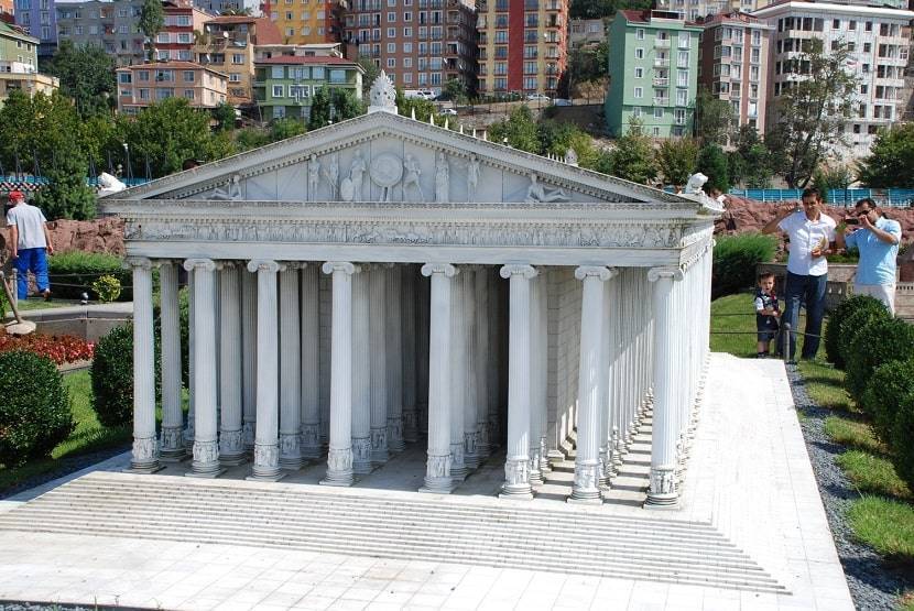 Temple of Artemis Miniaturk Park