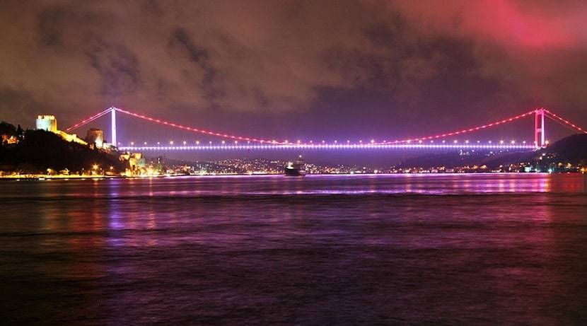 Bosphorus Bridge famous bridges in Turkey