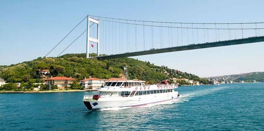 Bosphorus Boat Cruise Tour