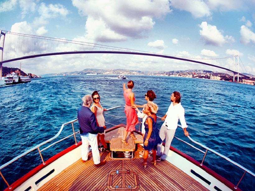 Want to have fun Here’s Bosphorus Boat Cruise Tour