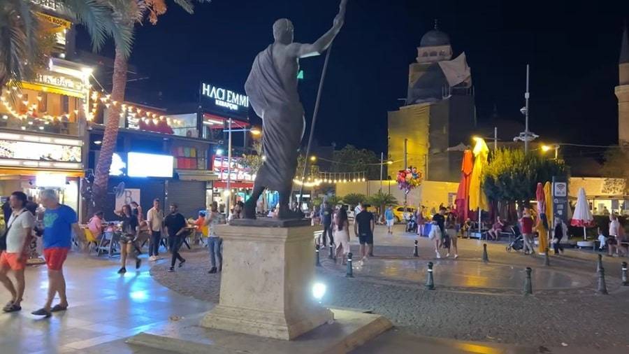 Sips, Beats, and Neon Streets Antalya's Trendy Nightlife Destinations