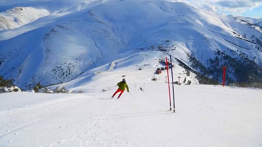 Zigana Gumuskayak Ski Center Draws Crowds for the Half-Year Break
