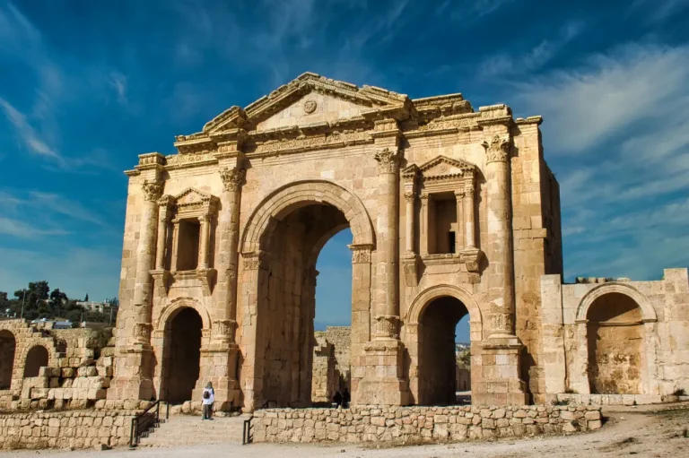 6 Day Jordan Classic Tour: Jerash, Kerak, Petra & Wadi Rum