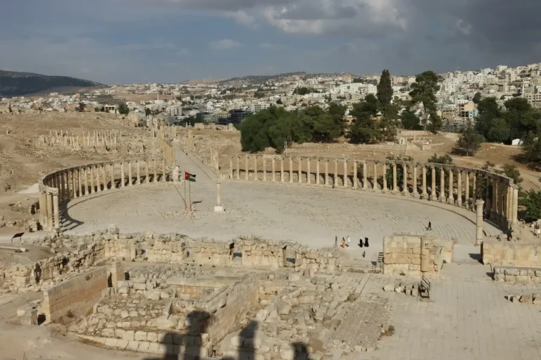 5 Day Jordan Tour from Amman: Jerash, Petra & Dead Sea