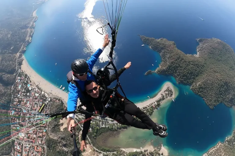 Ölüdeniz Paragliding: Tandem Flight from Babadağ