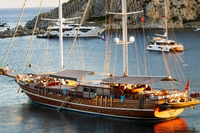 Fortuna Gulet Charter – 28 m Luxury Gulet, 7 Cabins