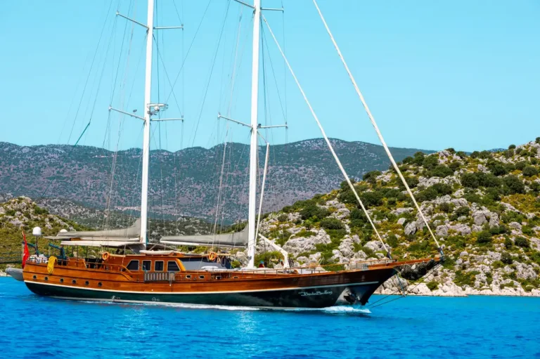 All Around Turkey Tour with Gulet Cruise – 17 Days