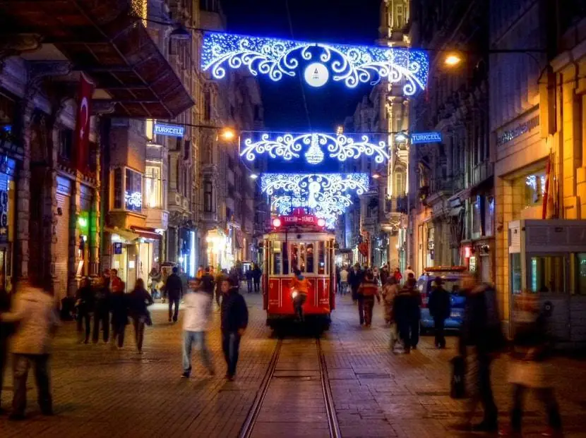 Nightlife in Istiklal Street