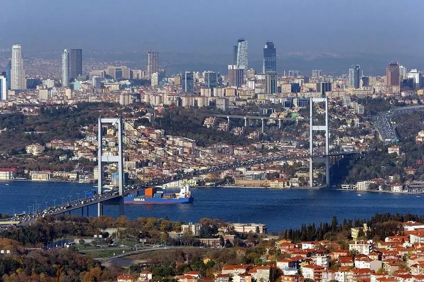 Bosphorus Bridge Turkey Bridge connecting Europe Asia (2)