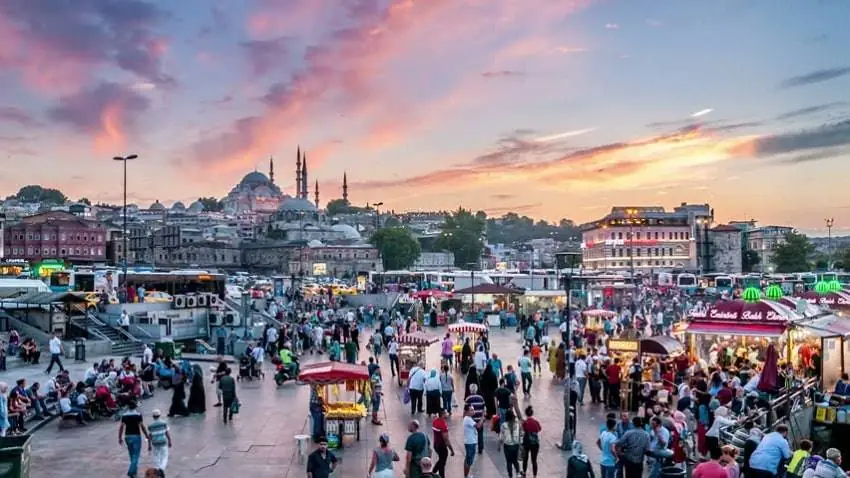 Eminonu Square The Best Things to See in Eminonu & Sirkeci