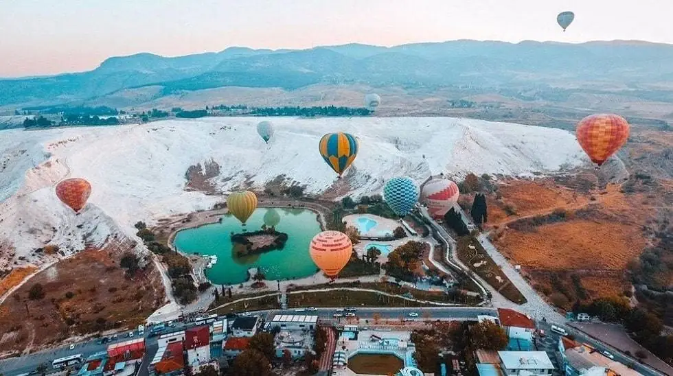 Tourists surged on New Year's Eve in Pamukkale (2)