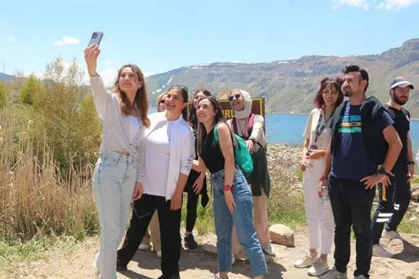 Nemrut Crater Lake & Caldera flooded with visitors