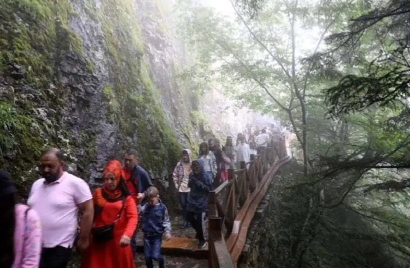Visitors in Trabzon Got Intrigued to Visit Sumela