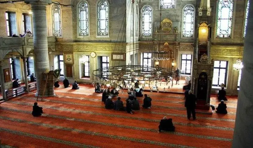 Eyüp Sultan Mosque One of the Pilgrimage Centers