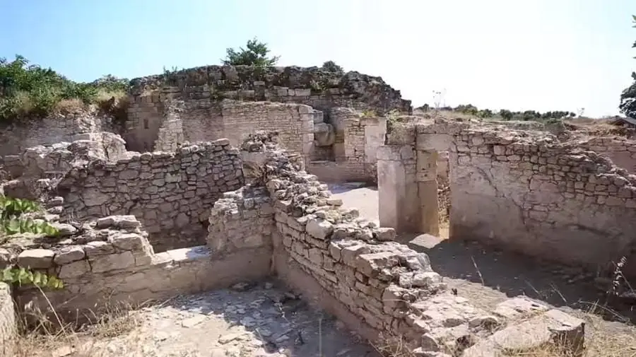 Alexandria Troas A Maritime Marvel on Aegean's Ancient Trade Routes