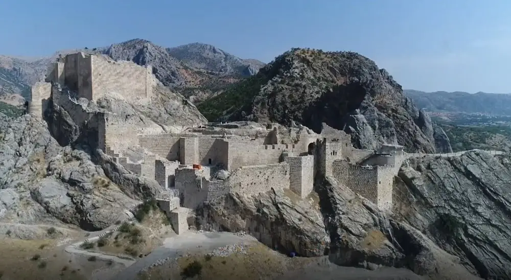 Kahta Castle (Yeni Kale)