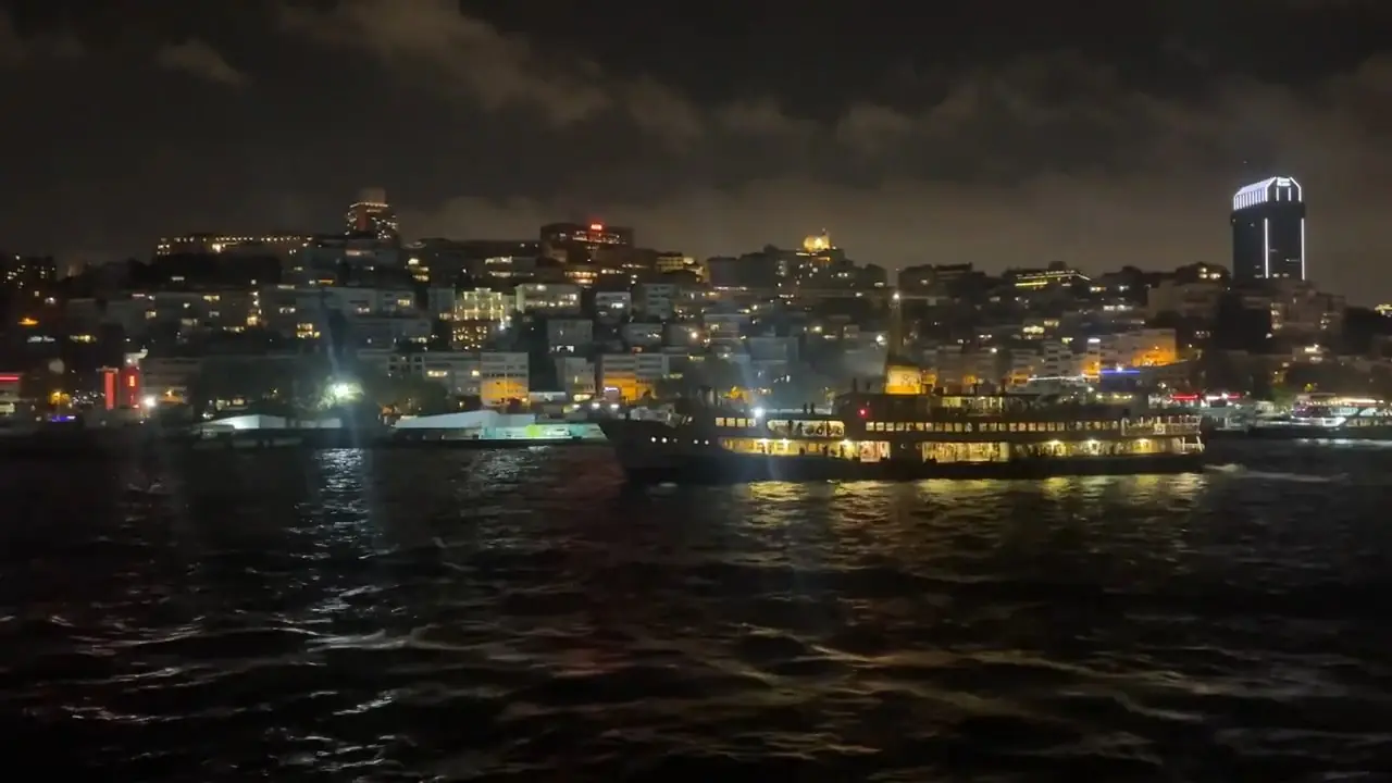 Best Experience in Istanbul _ Bosphorus Dinner Cruise