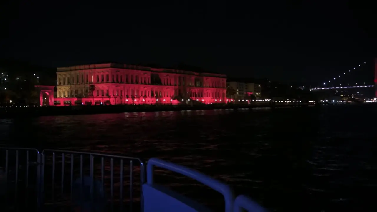 ISTANBUL TURKISH NIGHT SHOW Bosphorus