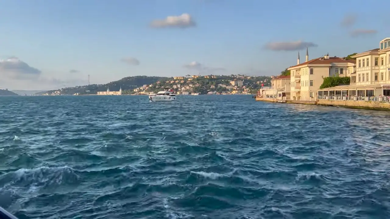 Istanbul Bosphorus Sunset Cruise Tour
