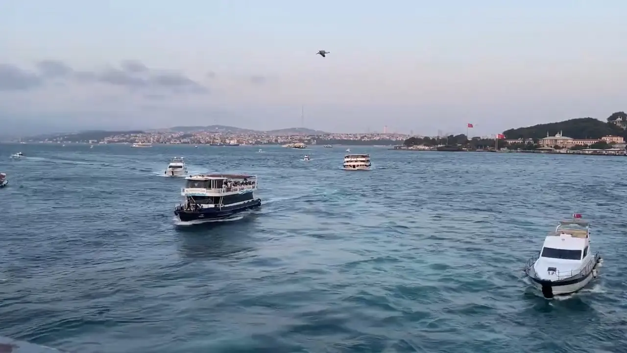 Best Experience in Istanbul _ Bosphorus Dinner Cruise