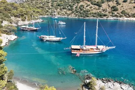 Blue Cruise Gulet sailing in Turkey – traditional wooden yacht cruising along the turquoise coast