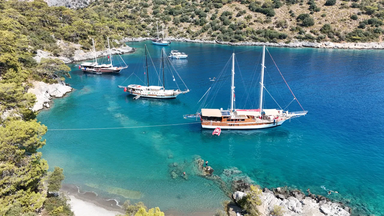 Blue Cruise Gulet sailing in Turkey – traditional wooden yacht cruising along the turquoise coast