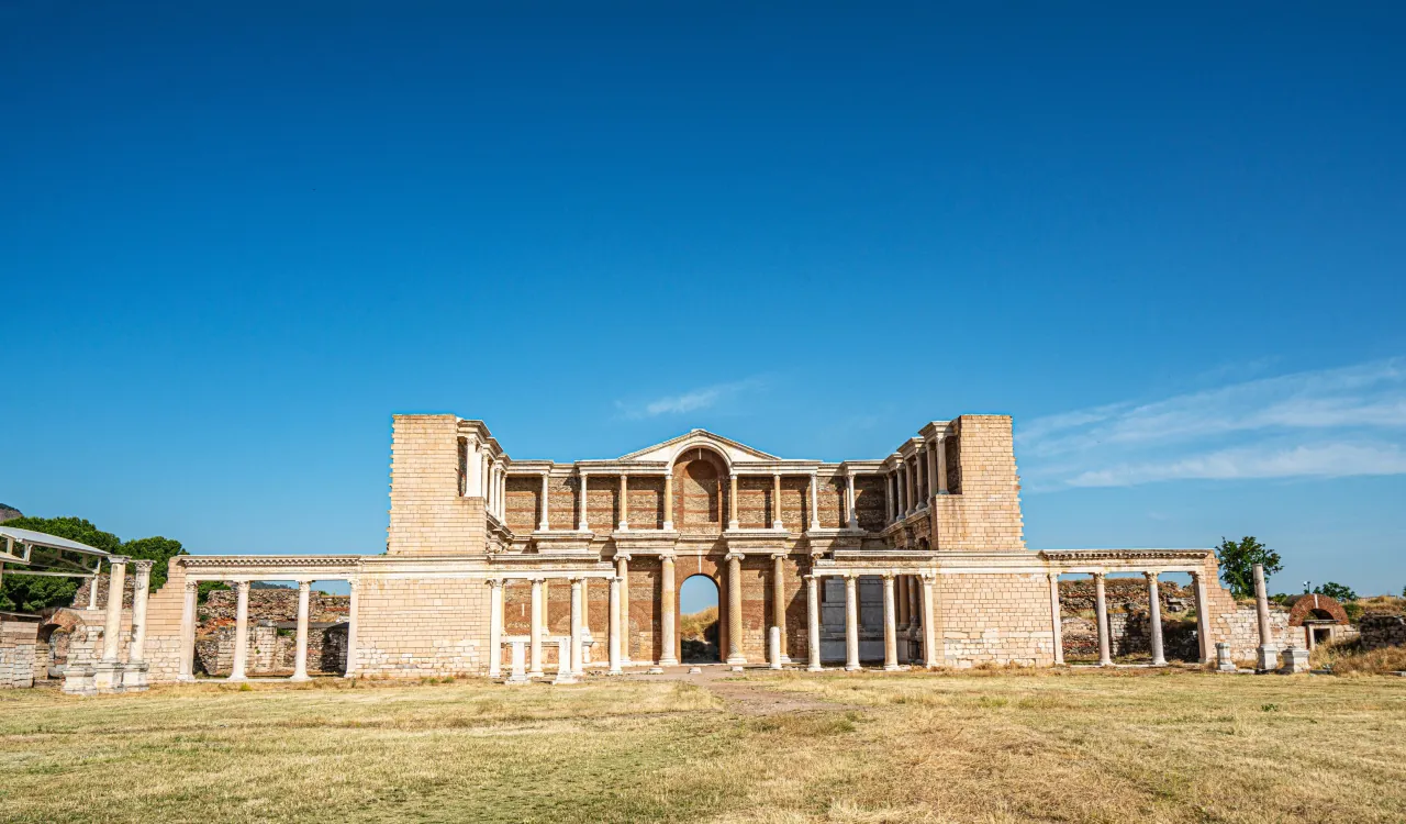 Ruins of Sardis Ancient City in Turkey – historic temples, streets, and remnants of the Lydian civilization