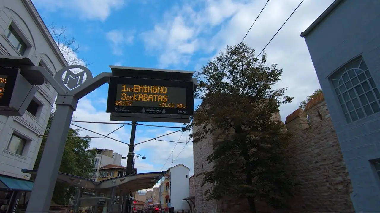 how to get to Galata Tower (2)