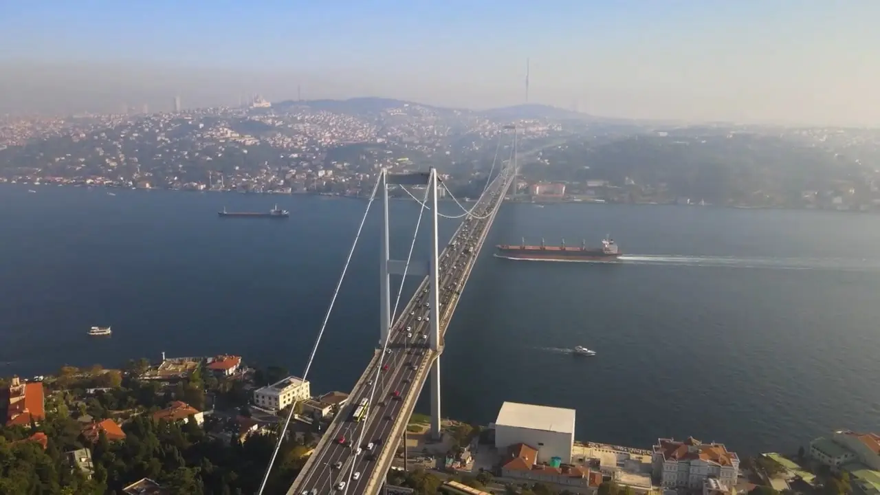 Best Time to Visit the Bosphorus Bridge (2)