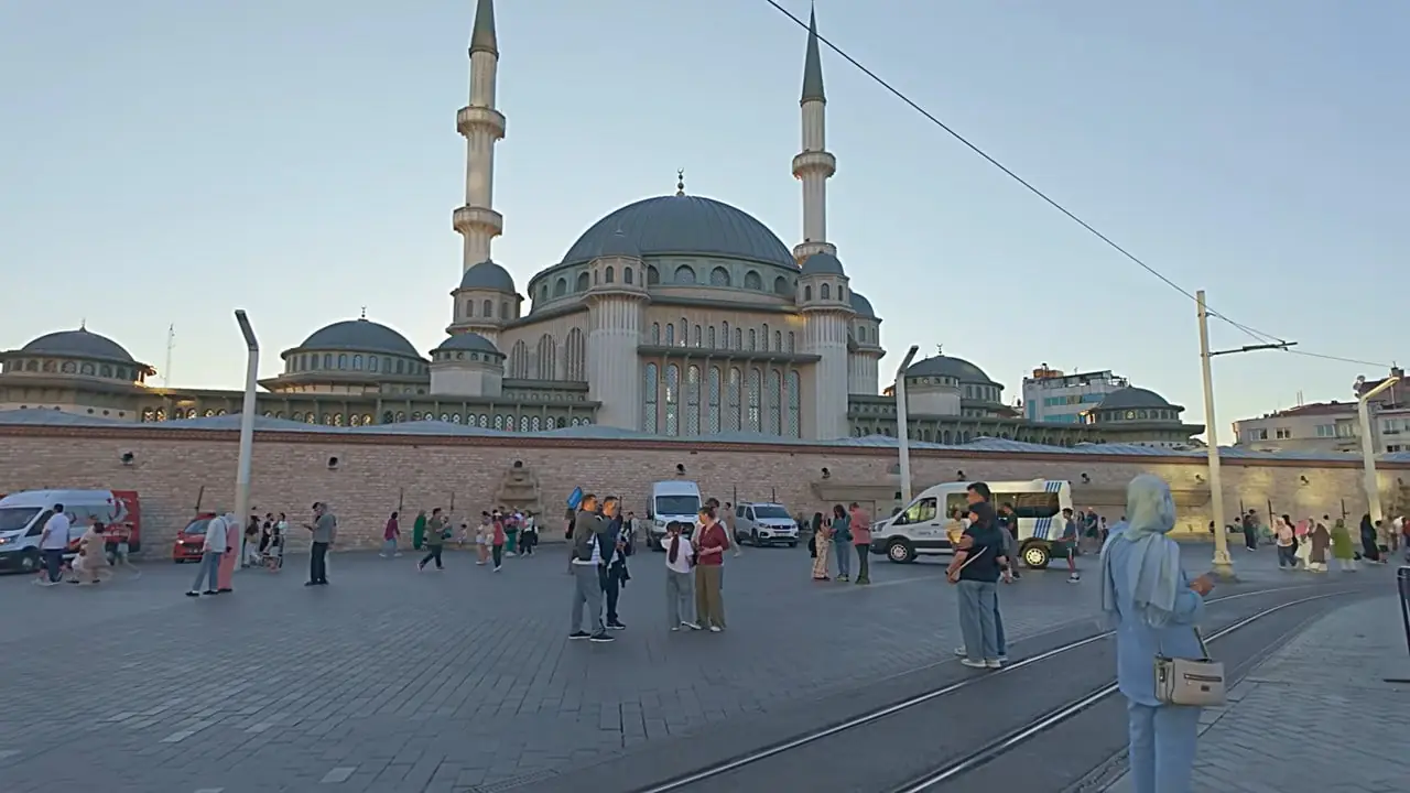 Istiklal Avenue istanbul