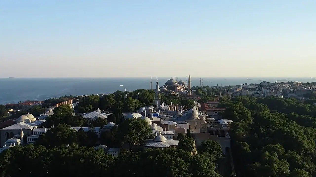 how to get to Topkapi Palace