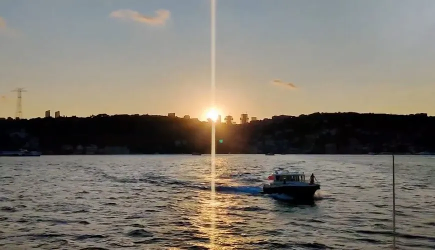 Bosphorus Sunset Cruise: The Ultimate 2026 Guide to Golden Hour