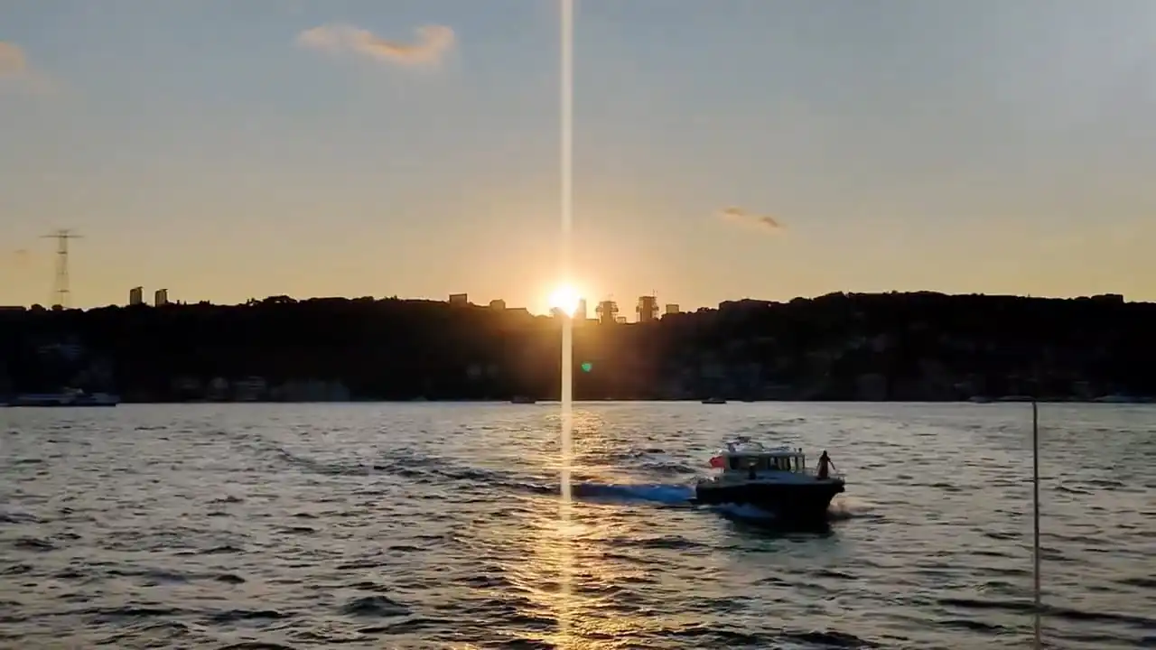 Bosphorus Sunset Cruise: The Ultimate 2026 Guide to Golden Hour